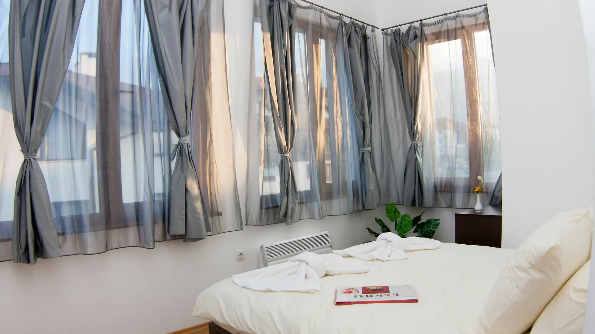 Ruby Tower Apartments Bansko